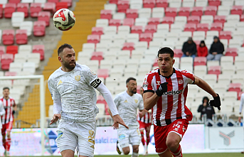 Sivasspor Evinde Kayıp: Erzurumspor FK, Sivas’tan 3 Puanla Döndü