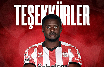 Sivasspor'da Son Dakika Ayrılığı: Benjamin Kimpioka CD Tondela'ya Transfer Oldu