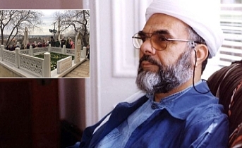 Mahmud Es'ad Coşan’dan Yılbaşı İkazı: Müslüman Bir Gece Nasıl Geçirilmeli?