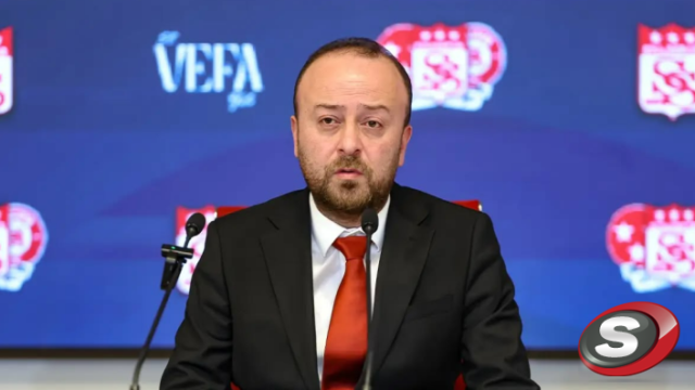 Sivasspor Başkanı Burak Özçoban Müjdeyi Verdi: "Transfer Tahtası Açılıyor, 400 Milyon TL Borç Ödendi!"